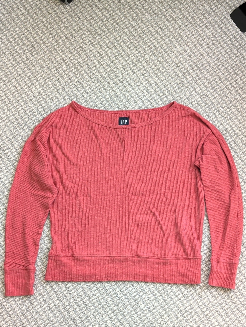 GAP Coral Ribbed Scoop-Neck Long Sleeve Top